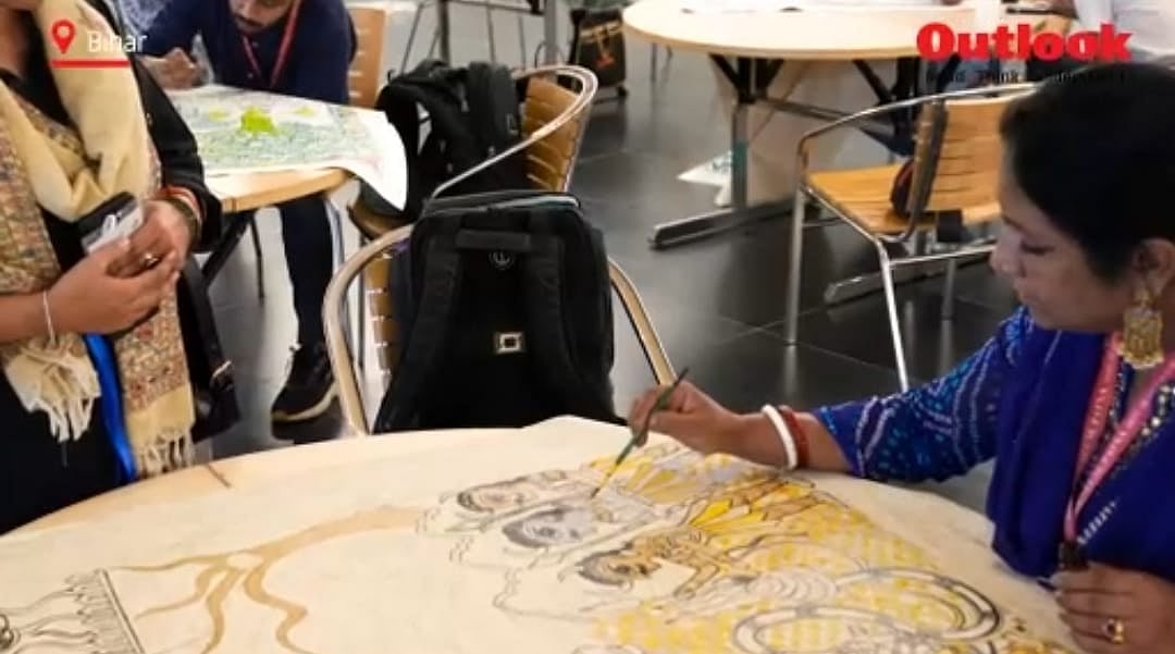 Lanka Dahan and From Earth to Earth in Mithila Painting: Bihar Museum Exhibition
